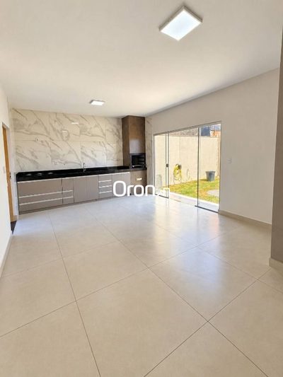 Casa, 3 quartos, 109 m² - Foto 3
