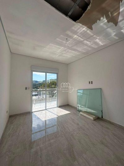 Sobrado, 3 quartos, 252 m² - Foto 2
