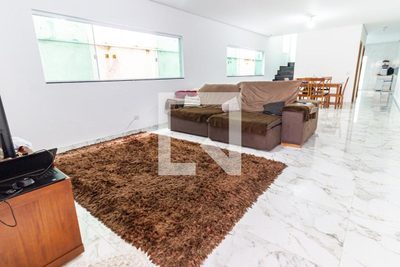Casa, 5 quartos, 299 m² - Foto 1
