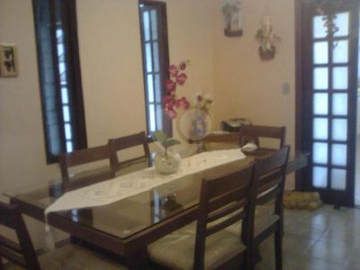 Sobrado, 4 quartos, 243 m² - Foto 2