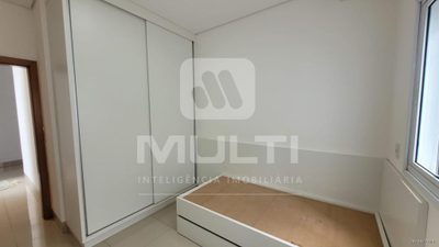 Casa, 3 quartos, 236 m² - Foto 4
