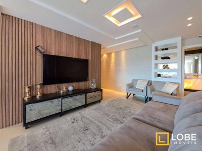 Cobertura, 3 quartos, 203 m² - Foto 3