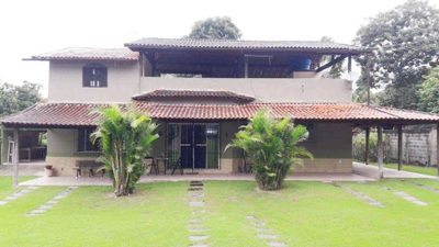 Chácara, 4 quartos, 1525 m² - Foto 1