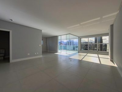 Apartamento, 4 quartos, 190 m² - Foto 1