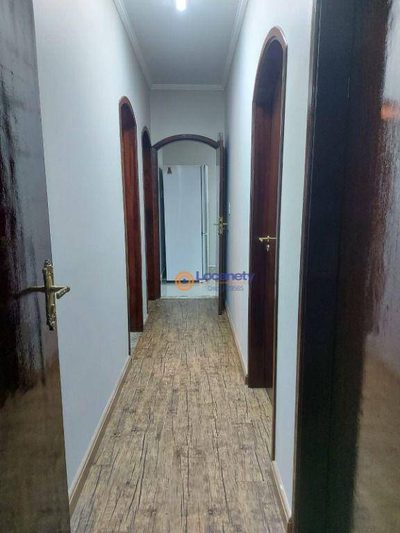 Casa, 3 quartos, 169 m² - Foto 4
