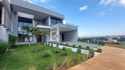 Casa, 3 quartos, 311 m² - Foto 1