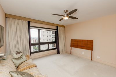 Apartamento, 4 quartos, 247 m² - Foto 2