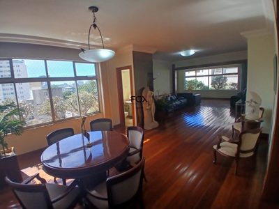 Apartamento, 4 quartos, 215 m² - Foto 1