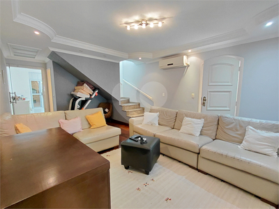 Casa, 3 quartos, 241 m² - Foto 1
