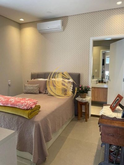 Sobrado, 5 quartos, 270 m² - Foto 1