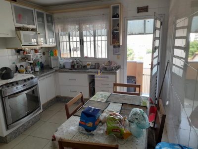 Casa, 3 quartos, 200 m² - Foto 1