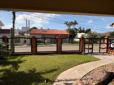 Casa, 3 quartos, 288 m² - Foto 1