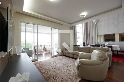 Apartamento, 4 quartos, 226 m² - Foto 1