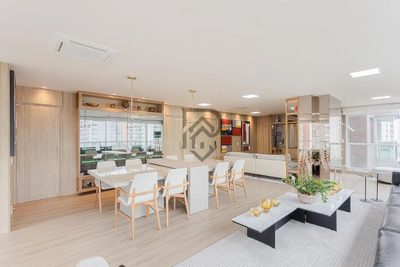 Apartamento, 3 quartos, 197 m² - Foto 2