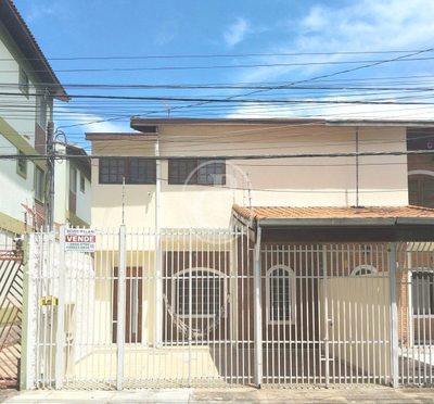 Casa, 4 quartos, 165 m² - Foto 1
