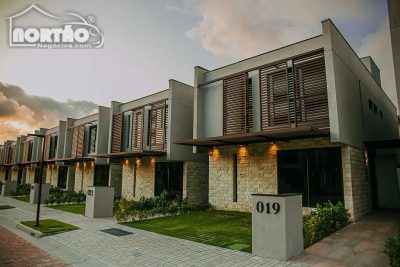 Casa, 3 quartos, 177 m² - Foto 2