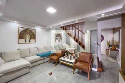 Casa, 3 quartos, 200 m² - Foto 1
