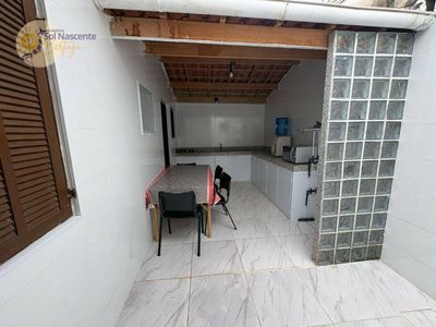 Casa, 2 quartos, 70 m² - Foto 1