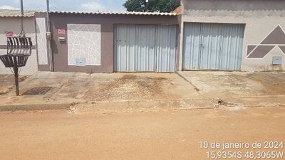 Casa, 2 quartos, 180 m² - Foto 1