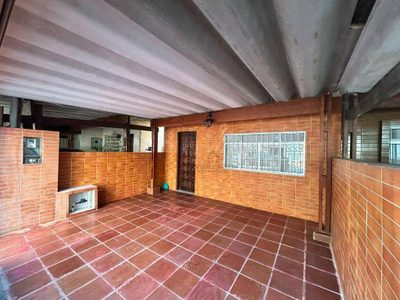 Casa, 2 quartos, 130 m² - Foto 2