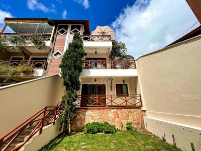 Casa, 4 quartos, 230 m² - Foto 2