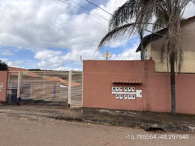 Casa, 2 quartos, 150 m² - Foto 1