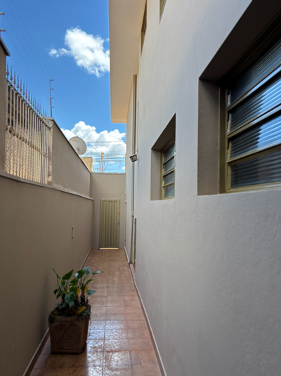 Casa, 5 quartos, 298 m² - Foto 3