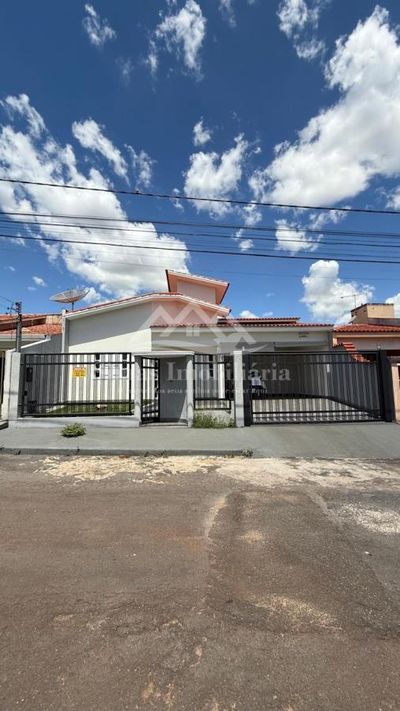 Casa, 3 quartos, 360 m² - Foto 1