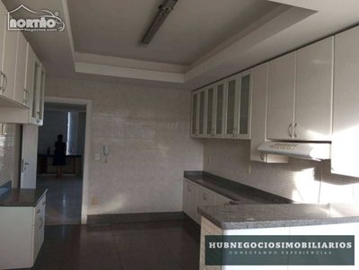 Casa, 5 quartos, 168 m² - Foto 4