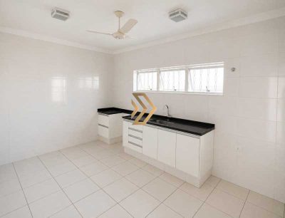 Casa, 3 quartos, 200 m² - Foto 2