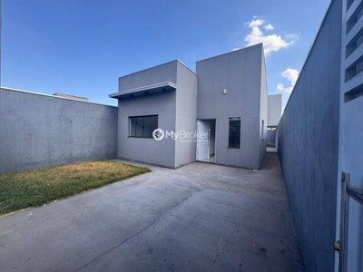 Casa, 2 quartos, 85 m² - Foto 1
