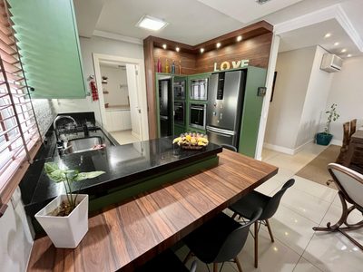 Apartamento, 3 quartos, 150 m² - Foto 2