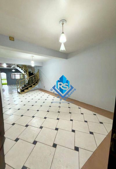Sobrado, 3 quartos, 315 m² - Foto 4