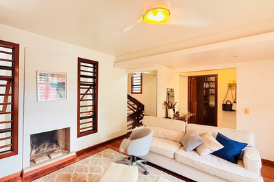 Casa, 4 quartos, 285 m² - Foto 1
