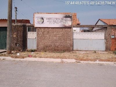 Casa, 2 quartos, 180 m² - Foto 1