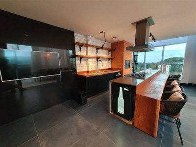 Cobertura, 3 quartos, 268 m² - Foto 4