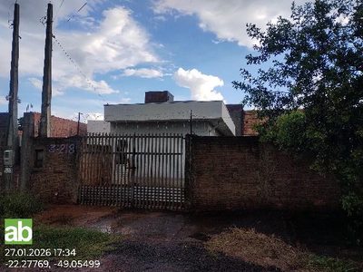 Casa, 2 quartos, 260 m² - Foto 1