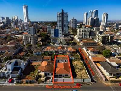 Casa, 3 quartos, 334 m² - Foto 1