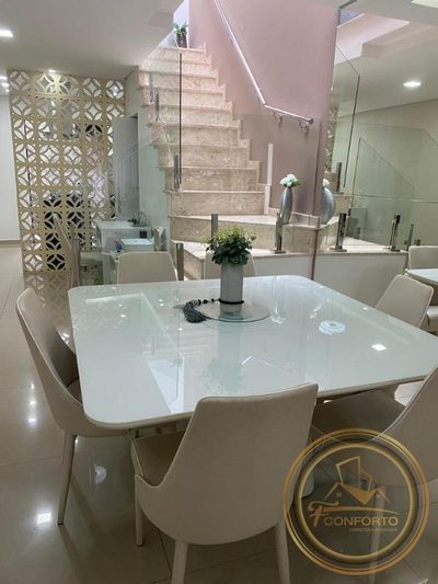 Sobrado, 3 quartos, 162 m² - Foto 1