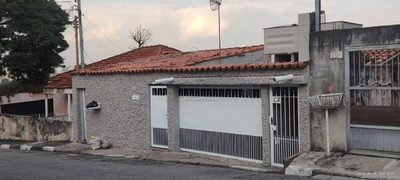 Casa, 3 quartos, 180 m² - Foto 3