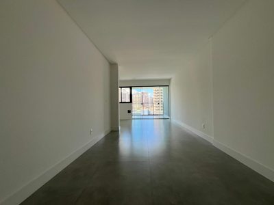 Apartamento, 3 quartos, 132 m² - Foto 4