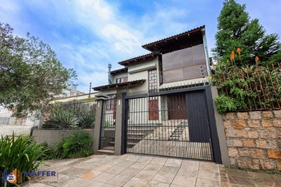 Casa, 4 quartos, 208 m² - Foto 3