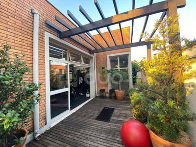 Casa, 1 quarto, 270 m² - Foto 2