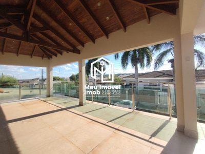 Casa, 4 quartos, 300 m² - Foto 1