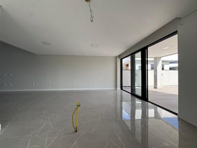 Casa, 4 quartos, 358 m² - Foto 3