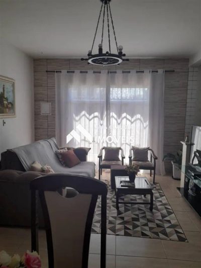 Casa, 2 quartos, 189 m² - Foto 2