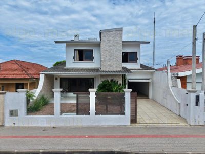 Sobrado, 4 quartos, 236 m² - Foto 3