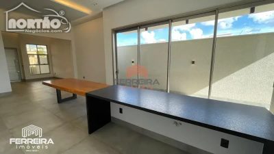 Casa, 3 quartos, 210 m² - Foto 2