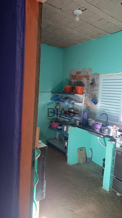 Casa, 2 quartos, 81 m² - Foto 1