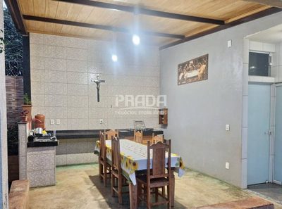 Casa, 3 quartos, 220 m² - Foto 1